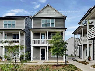 Building Photo - 647 Vernon Ave