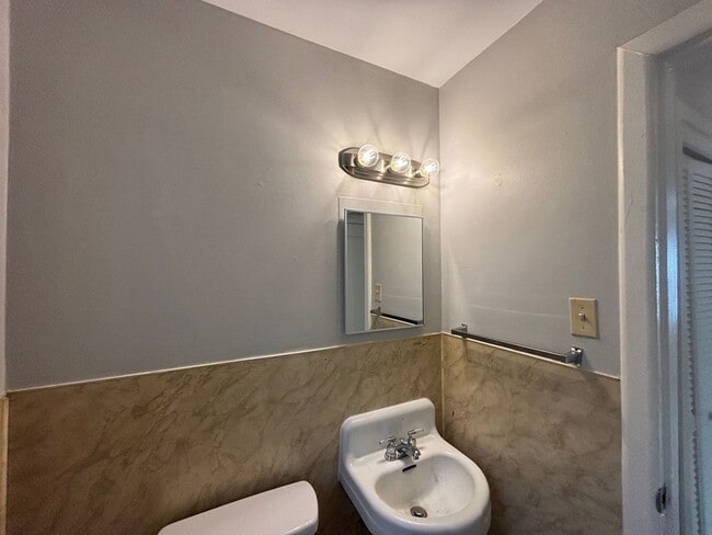 Photo - 4243 Carter Rd Townhome