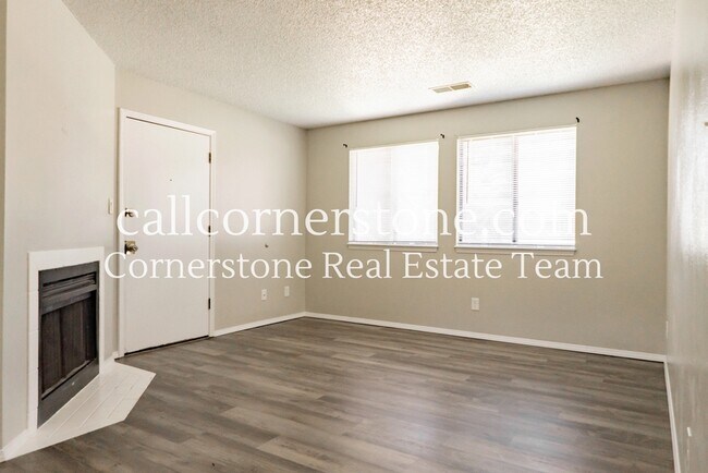 Foto del edificio - 2625 E Uintah St