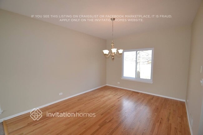 Building Photo - 2058 Westridge Blvd