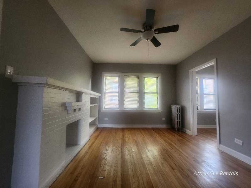 Photo - 2916 W 64th St (Chicago, IL)
