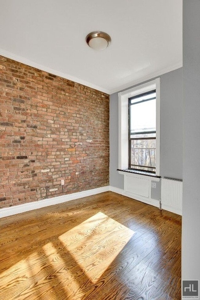 Building Photo - East 1st Street