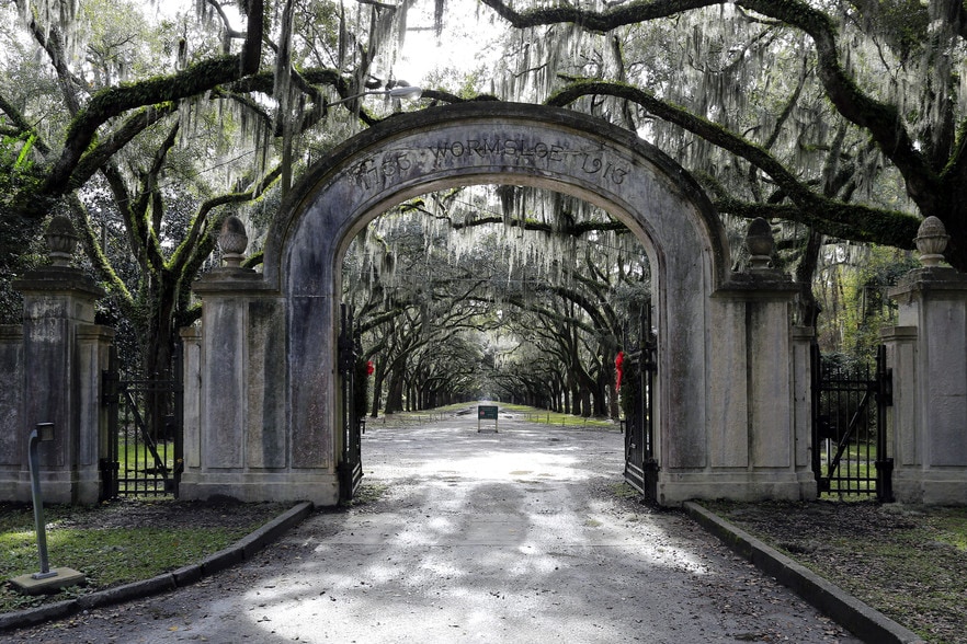 Windsor Forest Neighborhood Guide Living in Savannah