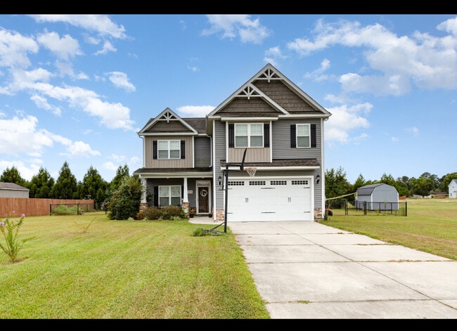 Building Photo - 104 Cedric Ct