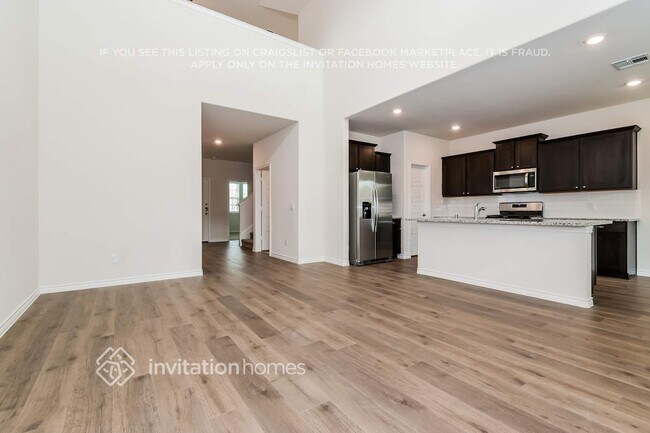 Foto del edificio - 7409 Mayplace Dr
