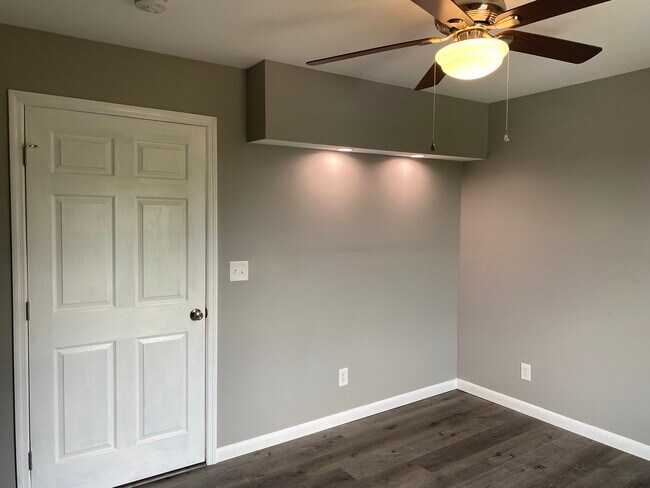 Bed #3 - 158 Ridgewood Dr