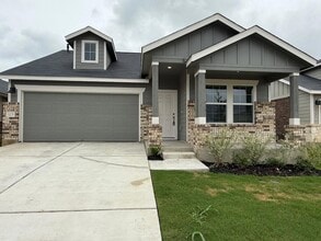 Building Photo - 125 Sormonne Lp