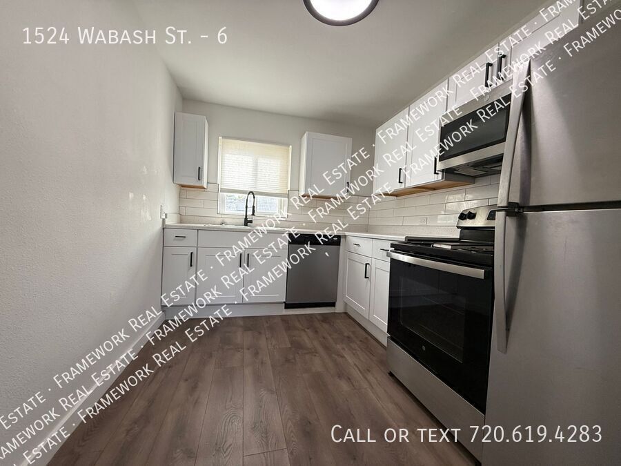Photo - 1524 Wabash St.-6