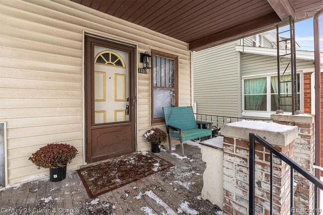 Building Photo - 7737 Senator St