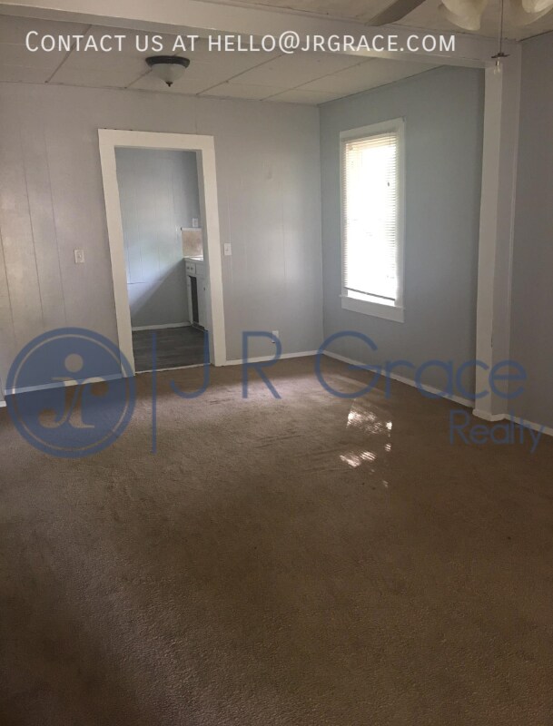 Building Photo - 506 LaClede