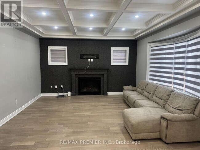 Building Photo - 185 Faust Rdg