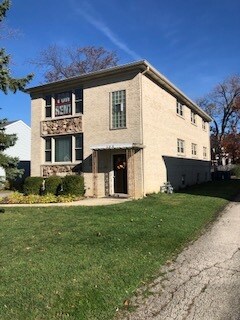 Outside - 109 N Avon Rd