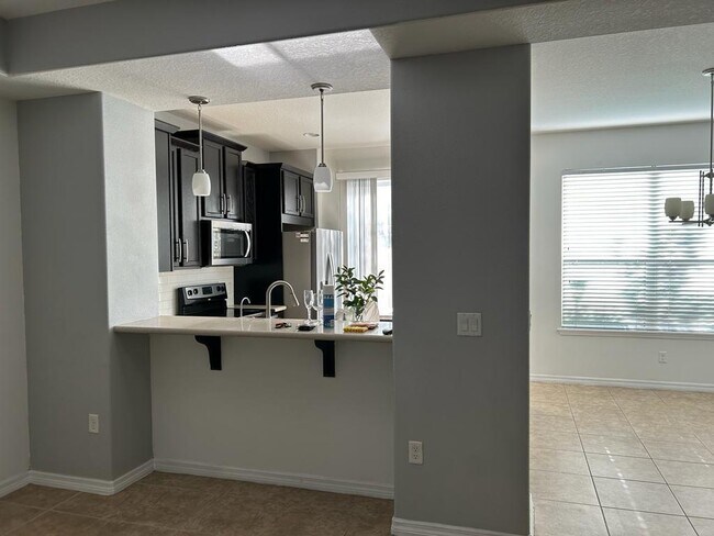 Foto del edificio - 9448 Strongbark Ln