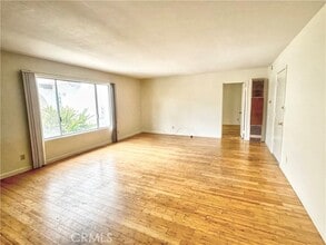 Building Photo - 108 E Avenida San Gabriel