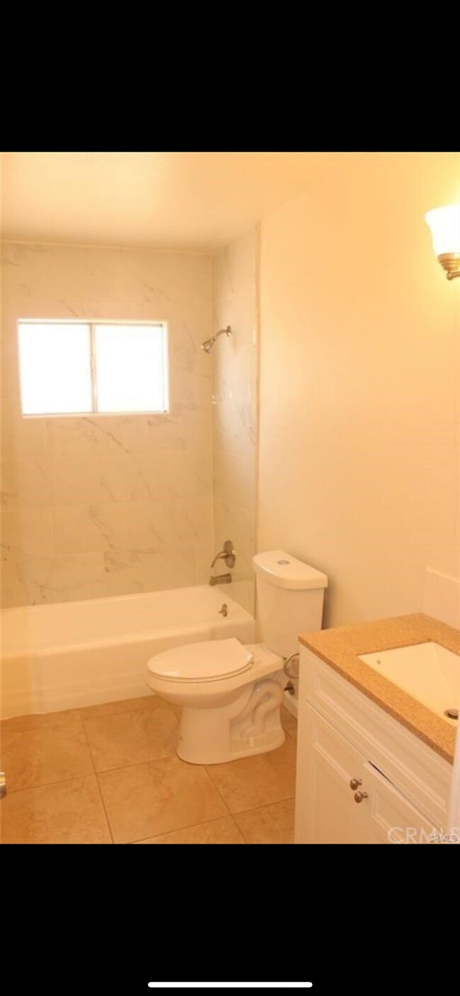 Building Photo - 25882 Soboba St