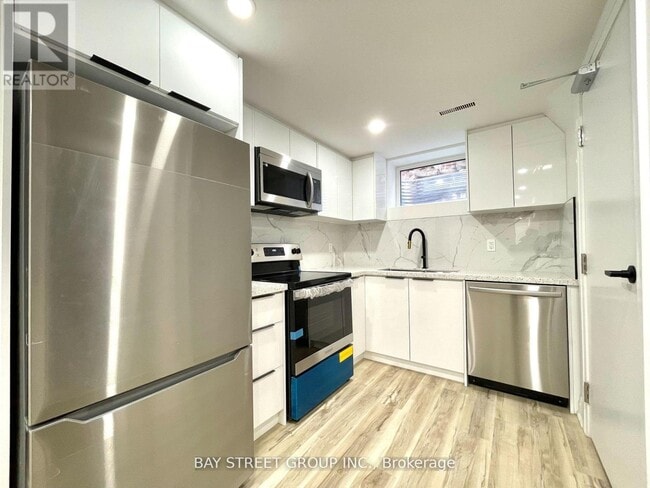 Building Photo - 119 Claymore Crescent