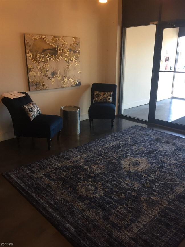 Foto del edificio - 2 br, 2 bath  - 201 Spring Garden St