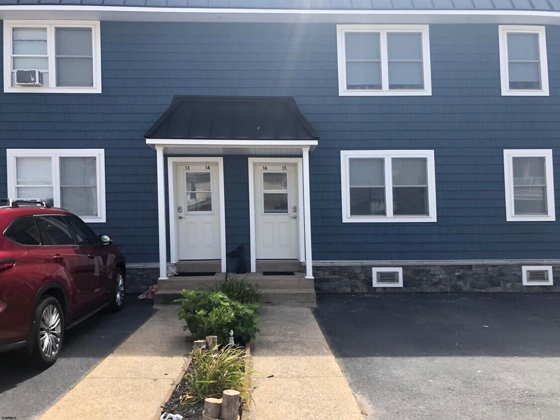 Primary Photo - 3401 Ocean Ave