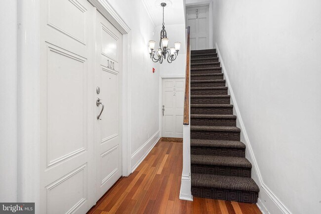 Foto del edificio - 1704 Wallace St