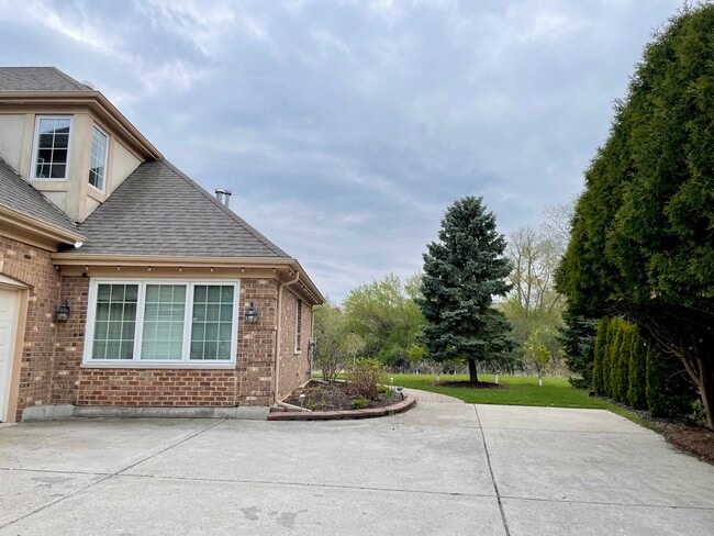 Foto del edificio - 1438 Butler Ct