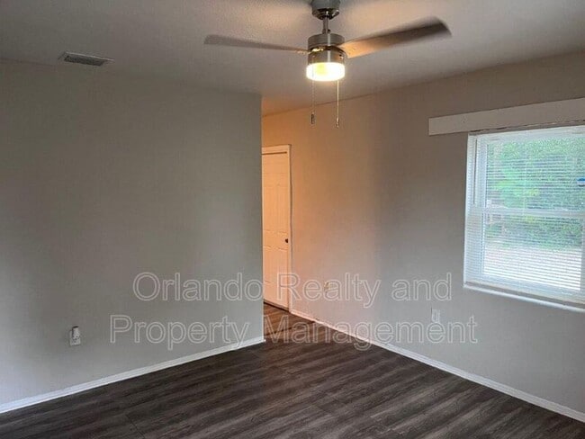 Foto del edificio - 1040 Avondale Ave