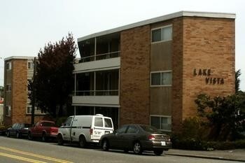 Primary Photo - Lake Vista - 1 bedroom