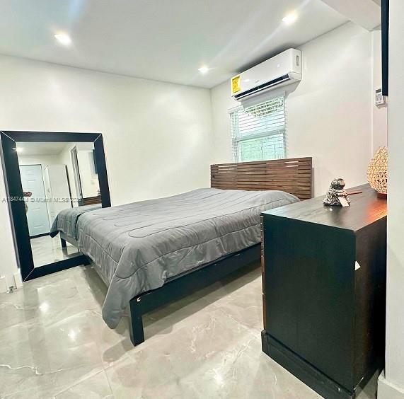 Foto principal - 2255 SW 33rd Ave
