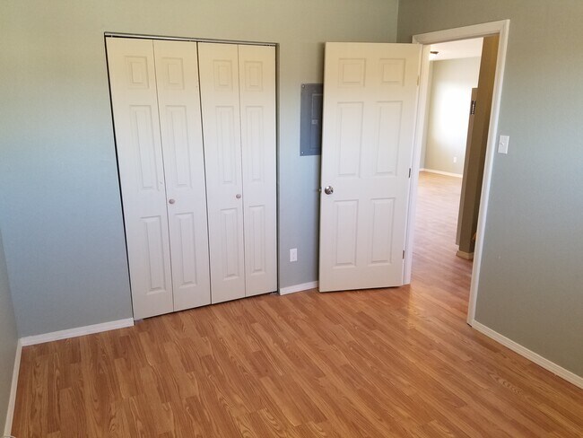 Foto del edificio - 3437 Ross Ave SE