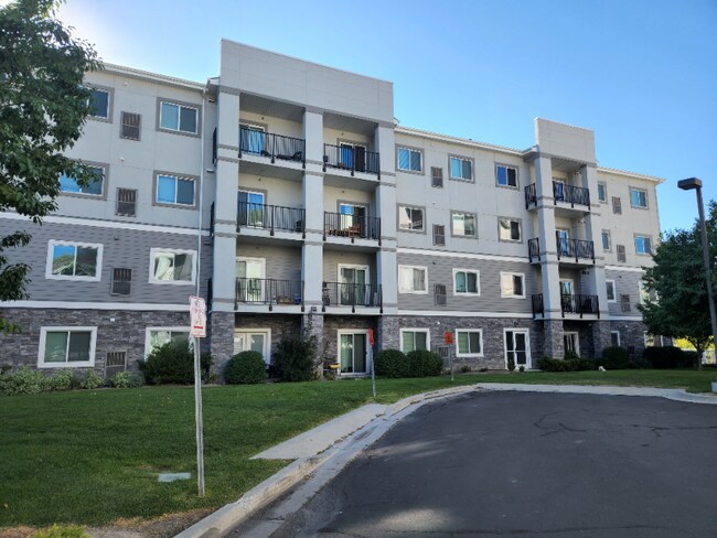 Building Photo - 1156 E 3300 S