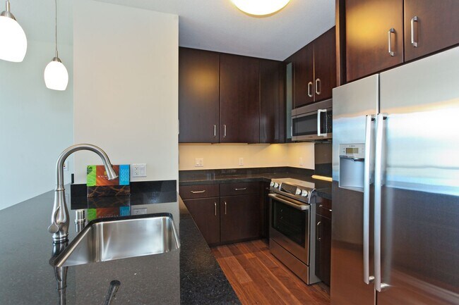 Foto del edificio - Convenient Luxury Living!! WELCOME TO WAIH...
