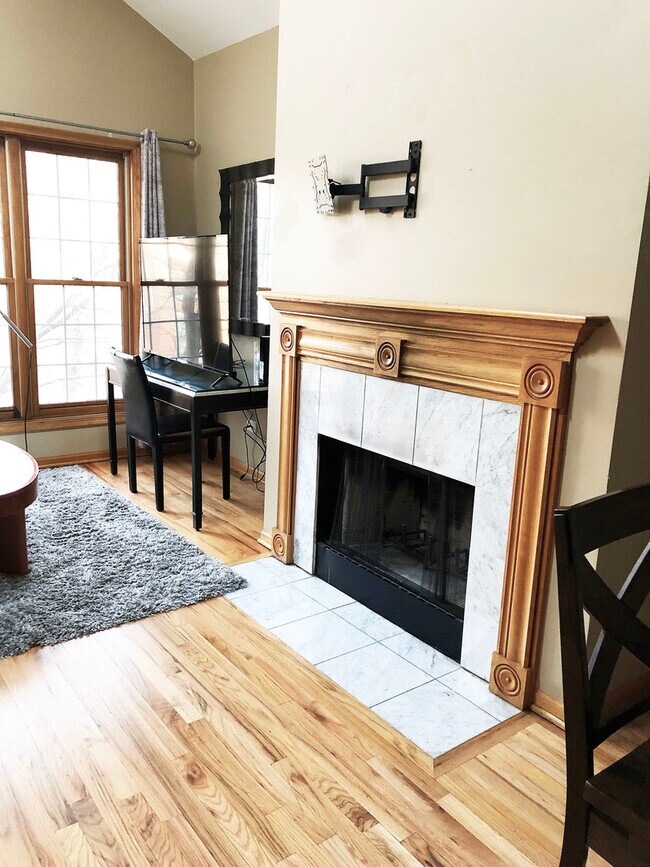 Foto del edificio - 842 N Wood St