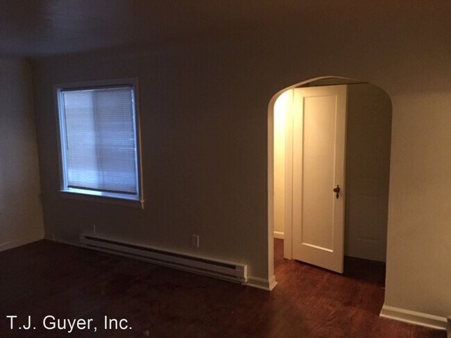 Foto del edificio - 3 br, 1 bath House - 225 SW Lewis St