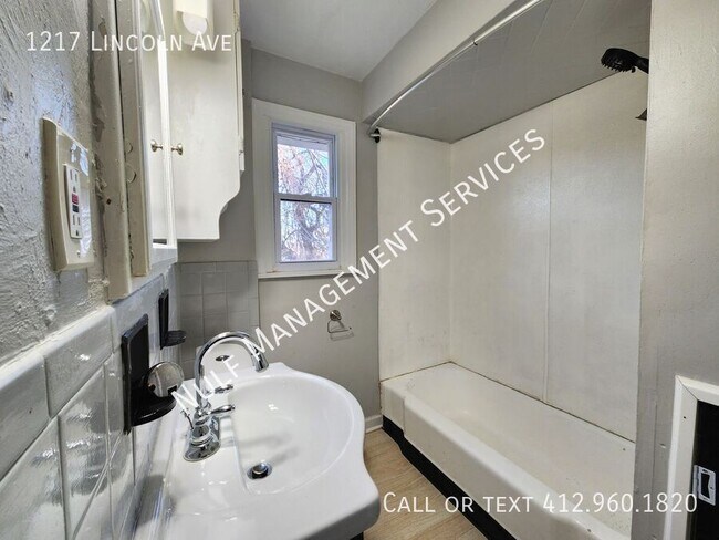 Foto del edificio - 1217 Lincoln Ave