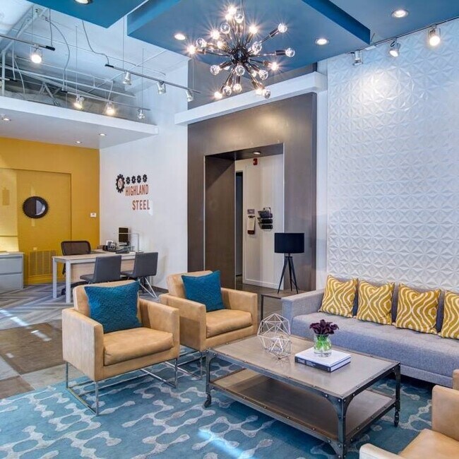 Building Photo - N. Highland Steel