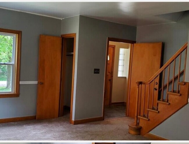 Building Photo - 1184 Sunset Dr