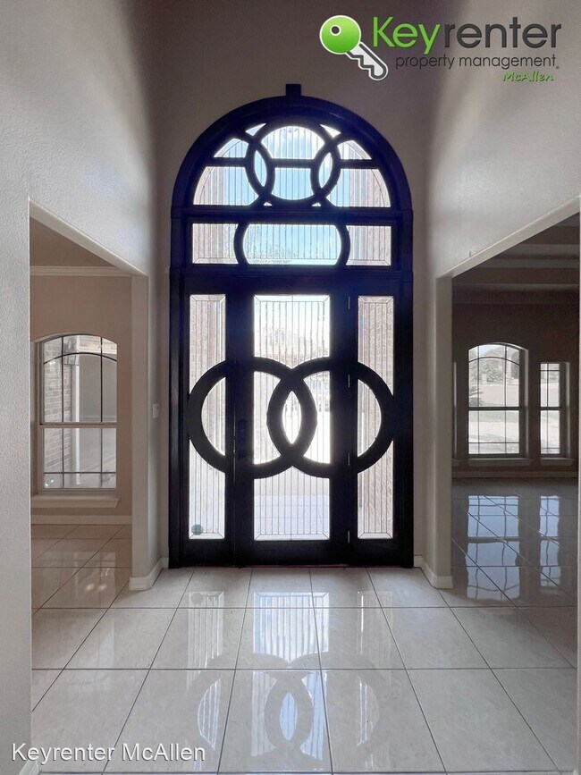 Foto del edificio - 4 br, 2.5 bath House - 3701 Blue Jay Drive