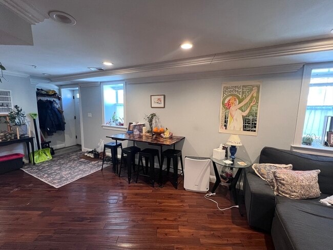 Foto del edificio - 142 Centre St