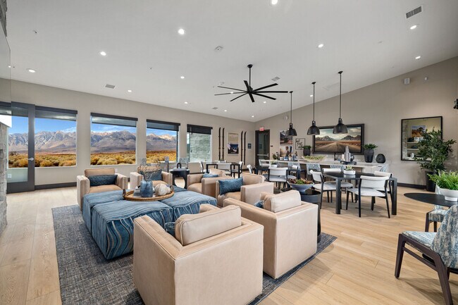 Foto del edificio - Homecoming at Kiley Ranch