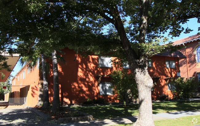 Building Photo - J St. Apts.