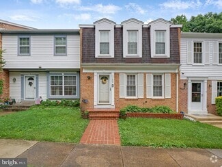 Building Photo - 7807 Groveland Square