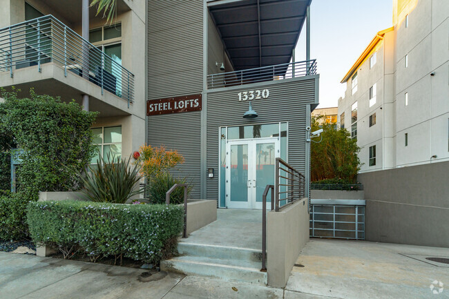 Entrance - Steel Lofts