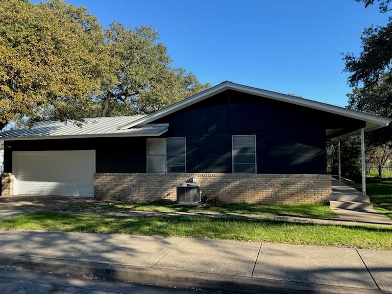 1710 Brackenridge St, Austin, TX 78704 House Rental in Austin, TX