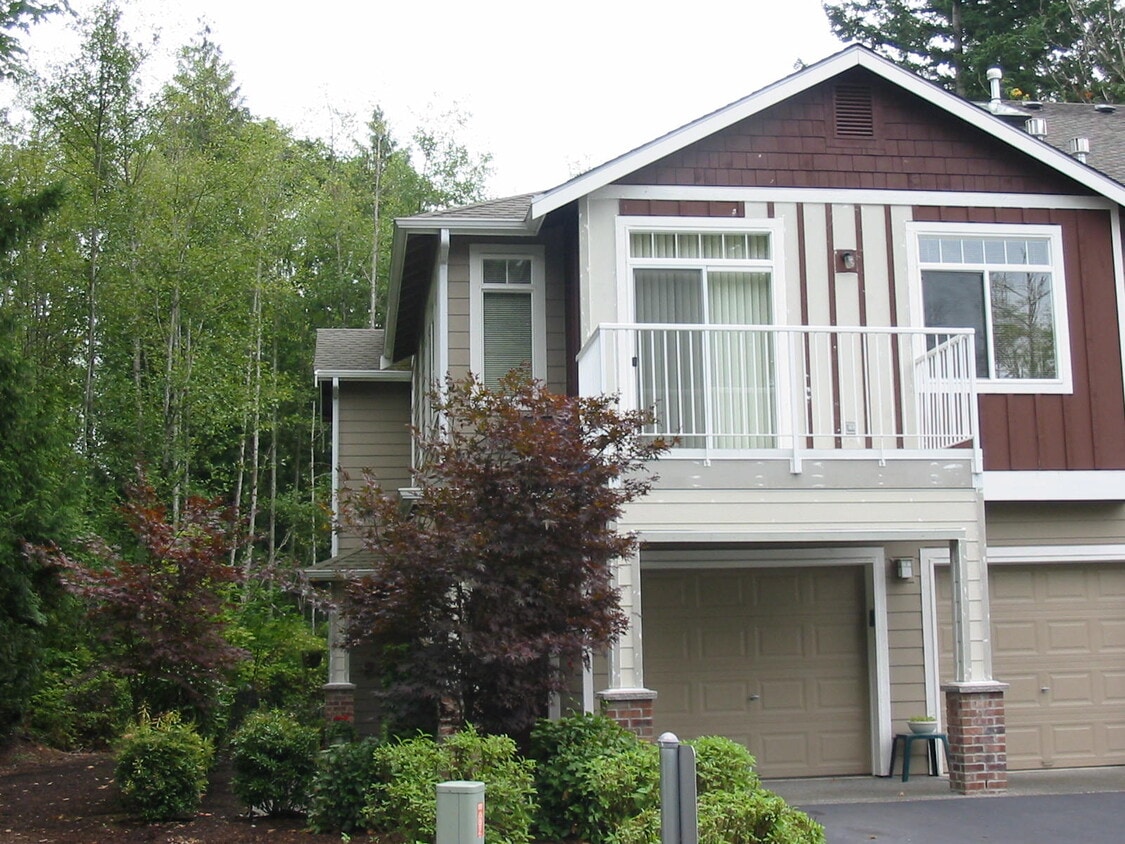 767 241st Ln SE Unit L3, Sammamish, WA 98074 Condo for Rent in Sammamish, WA