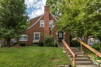Building Photo - 1302 E Hunter Ave