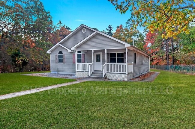 Building Photo - 756 Lakehurst Rd