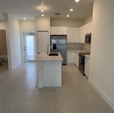 Building Photo - 4700 NW 84th Ave