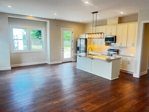 Open concept living/dining/kitchen - 2101 Grantland Ave