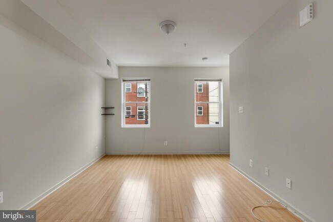 Building Photo - 911 N 19th St
