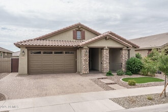 Building Photo - 16019 W Soft Wind Dr