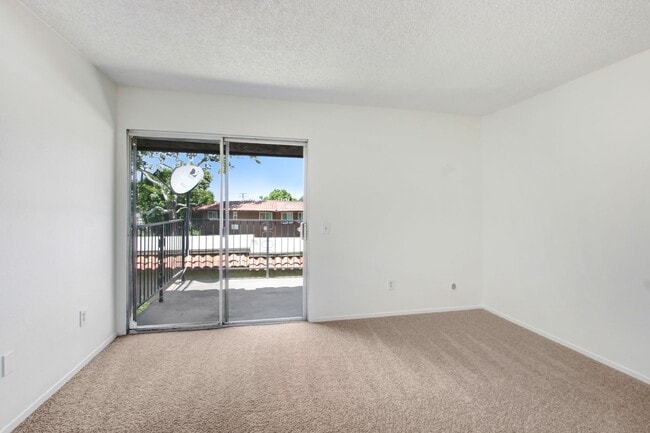 Building Photo - Available now for immediate move in. The L...